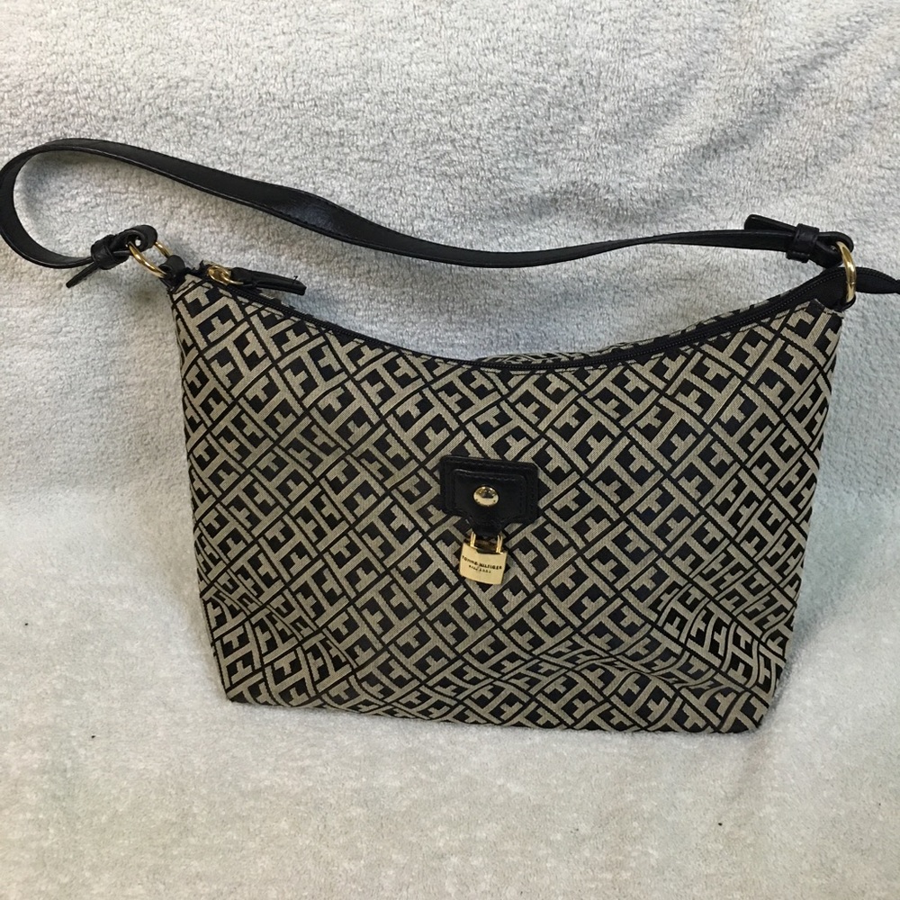 Tommy Hilfiger shoulder bag